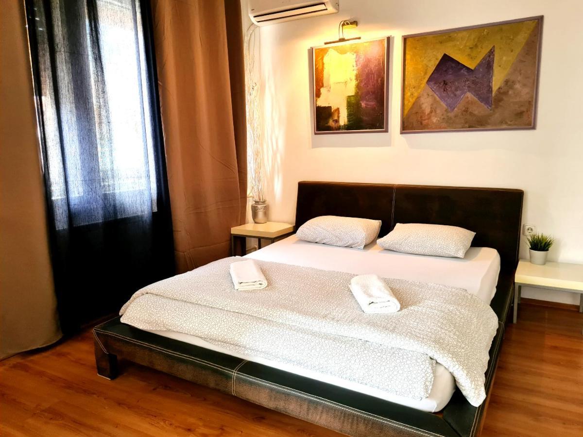 Apartament Mika Square Skopje Zewnętrze zdjęcie
