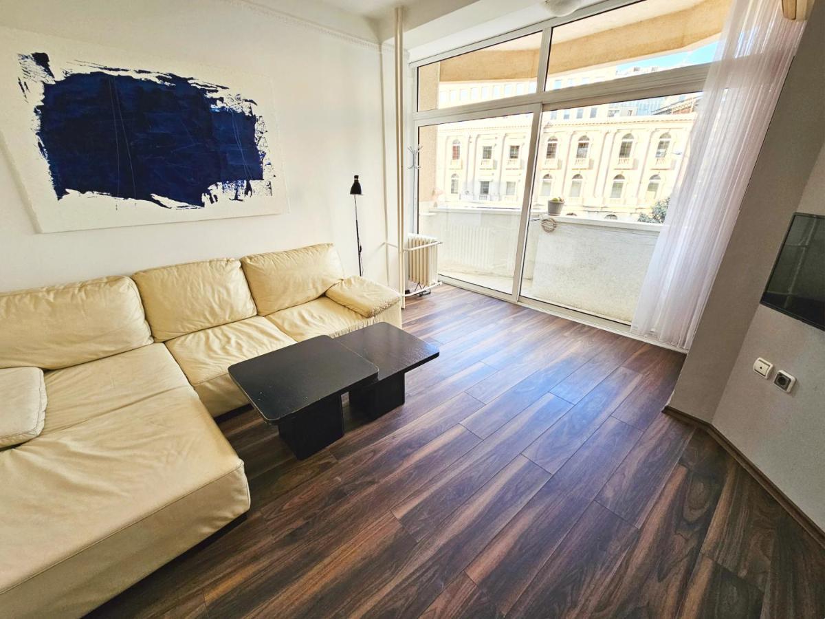 Apartament Mika Square Skopje Zewnętrze zdjęcie